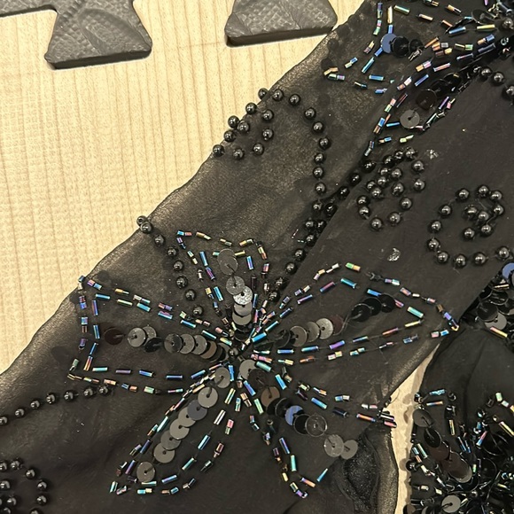 beaded and sequence black dress with lots of detailing - Picture 10 of 15